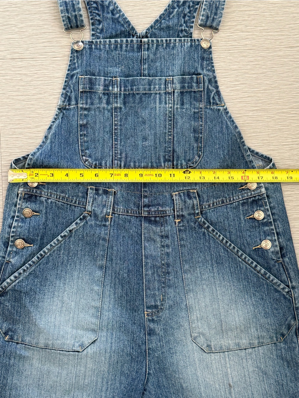 Disney Y2K Denim Shortalls Overalls Medium 100% Cotton Blue Jean Logo Hardware - Picture 7 of 12